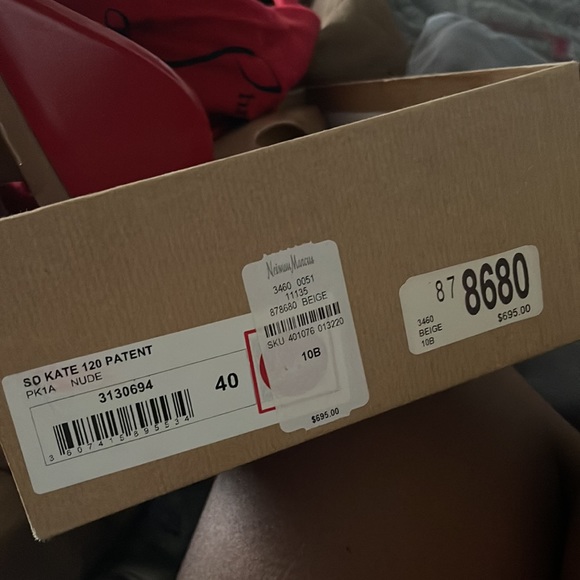 Red bottoms for sale only worn twice brand new condition - Picture 3 of 3